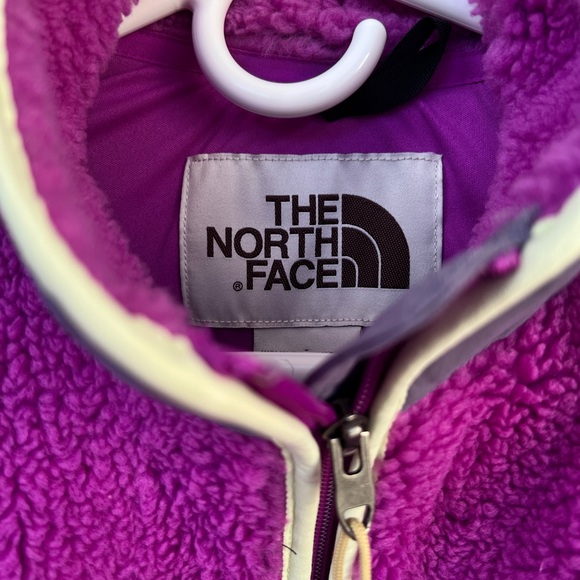 The north face fleece jacket - Picture 3 of 4
